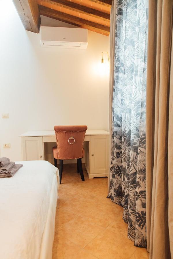 Country Chic Pistoia-Casa In Campagna Giardino, Parking 외부 사진